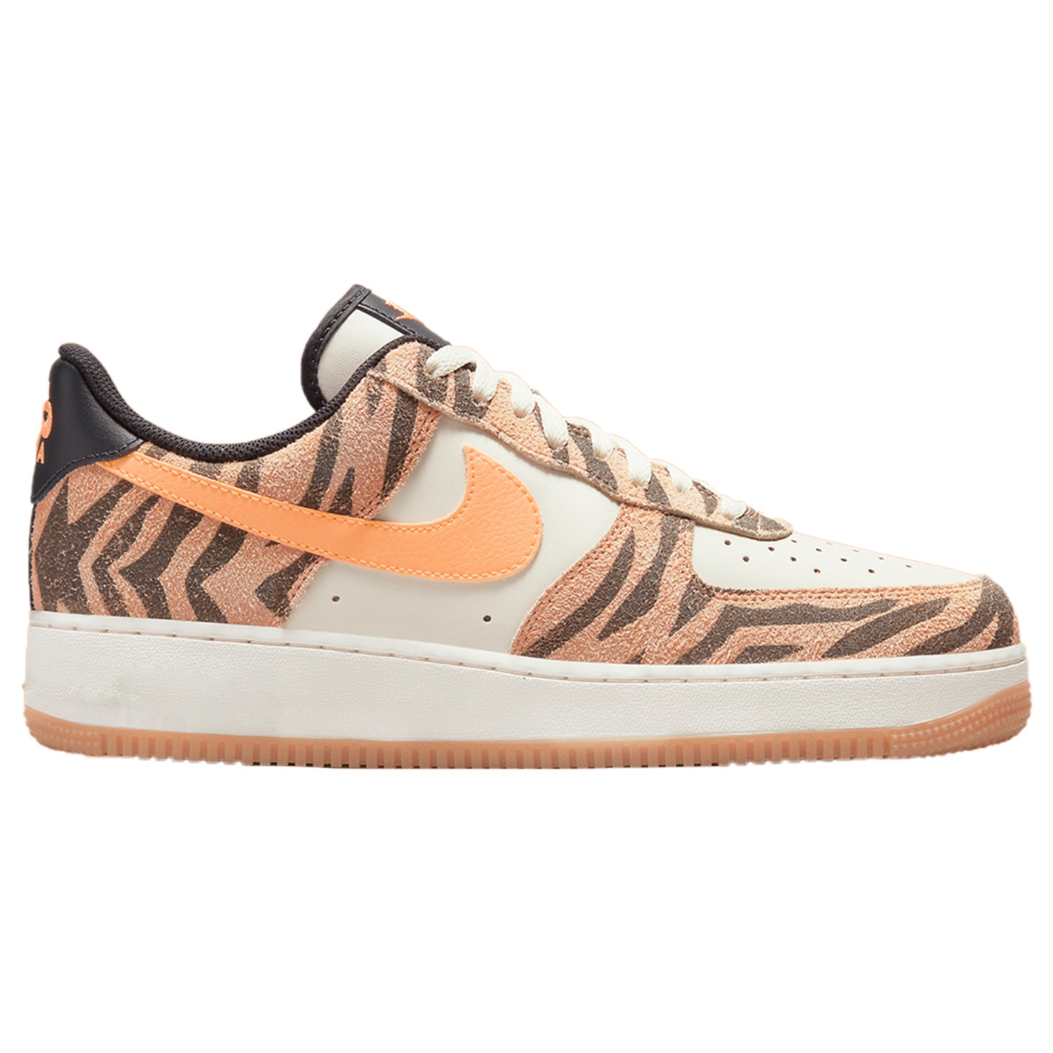 AIR FORCE 1 LOW PREMIUM 'DAKTARI STRIPES'