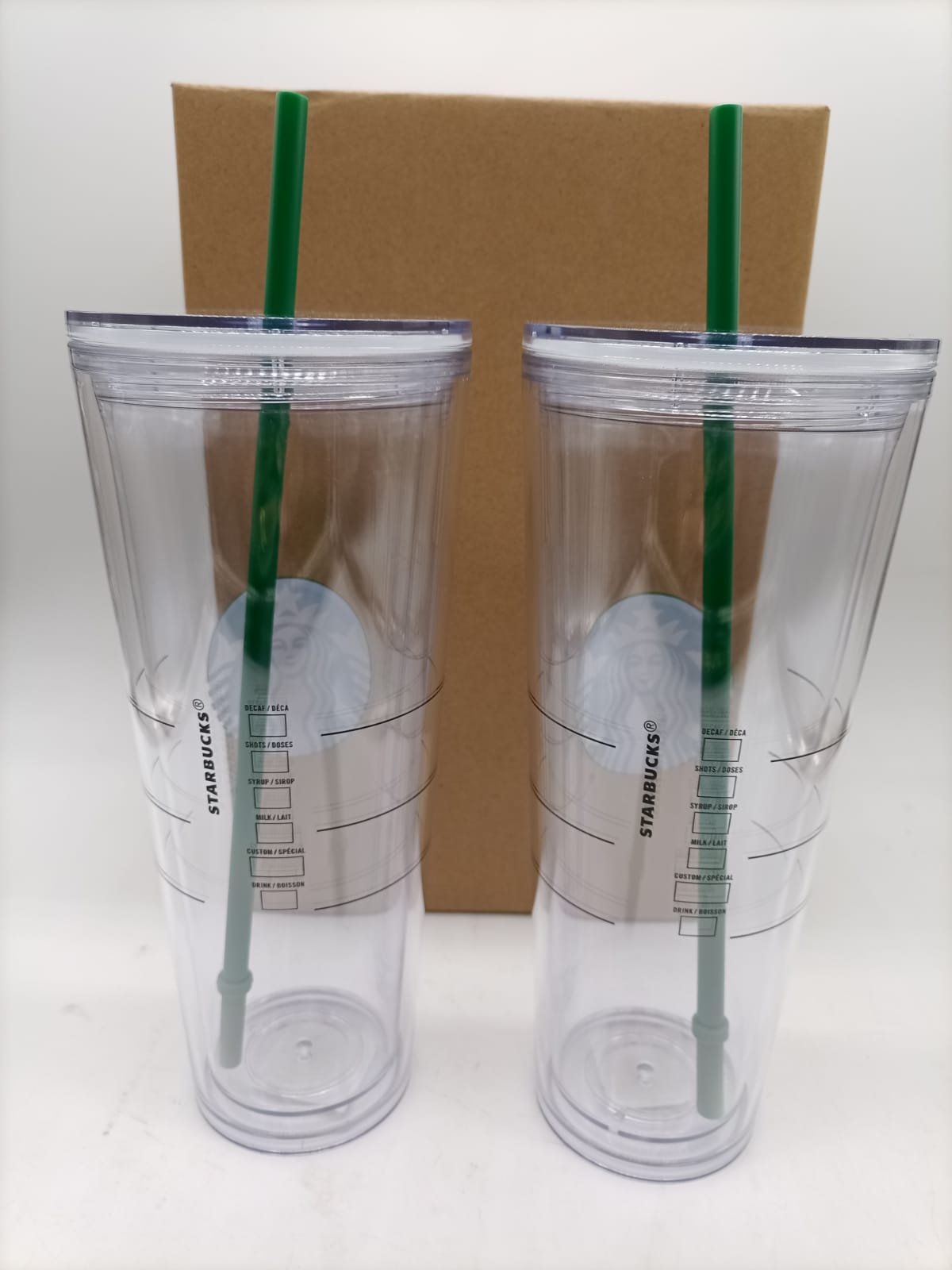 Starbucks 24 0z Plastic Cold Cup Serveware 2 Pack Unisex Style : 011107407